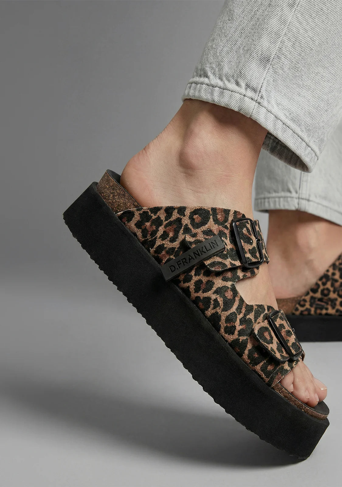 D.Franklin Sandali Platform Leopard