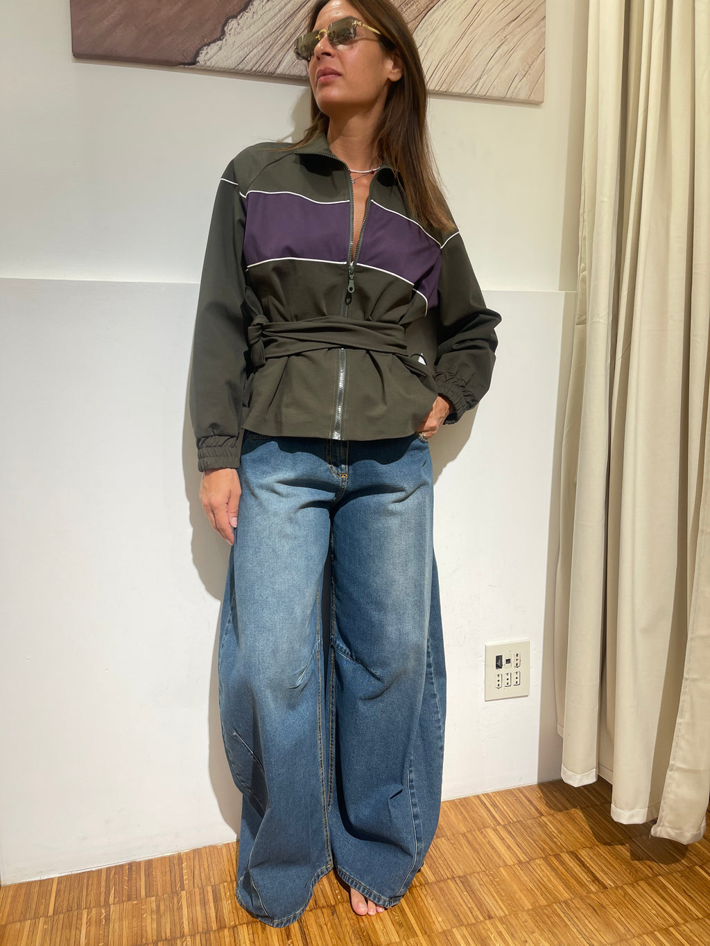 JEANS BARREL TENSIONE IN