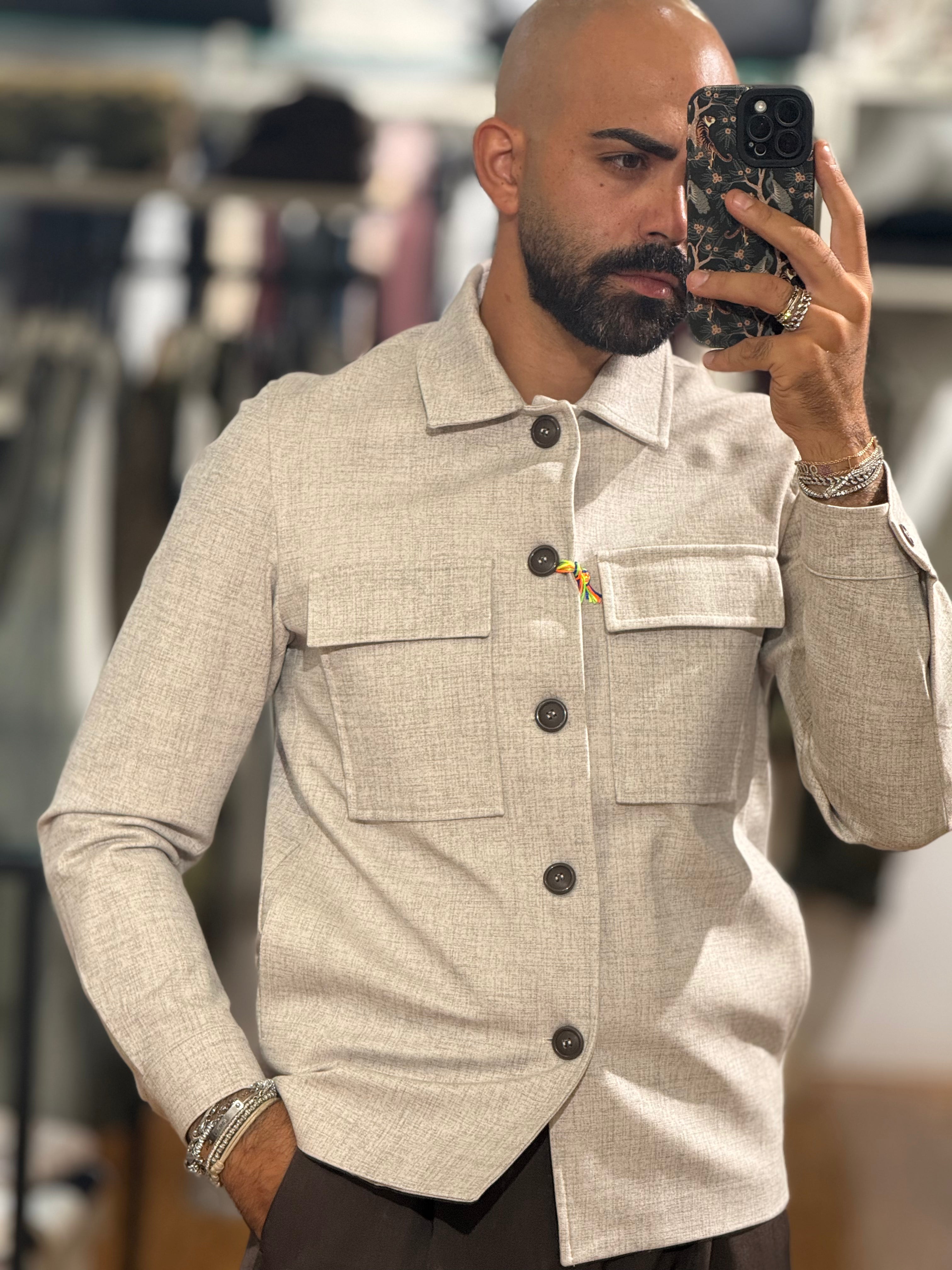 OVERSHIRT BEIGE CON TASCONI
