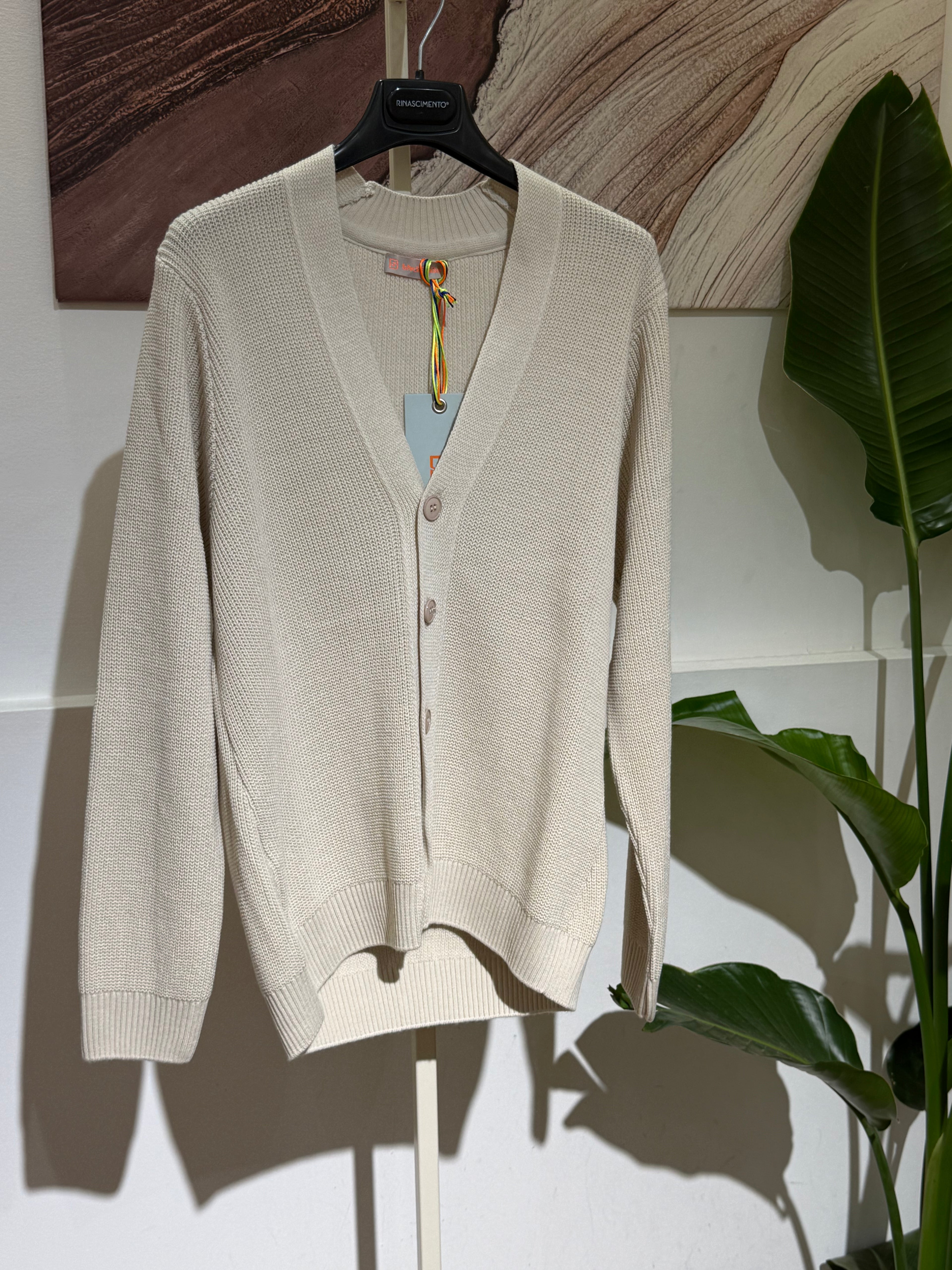 CARDIGAN CON BOTTONI