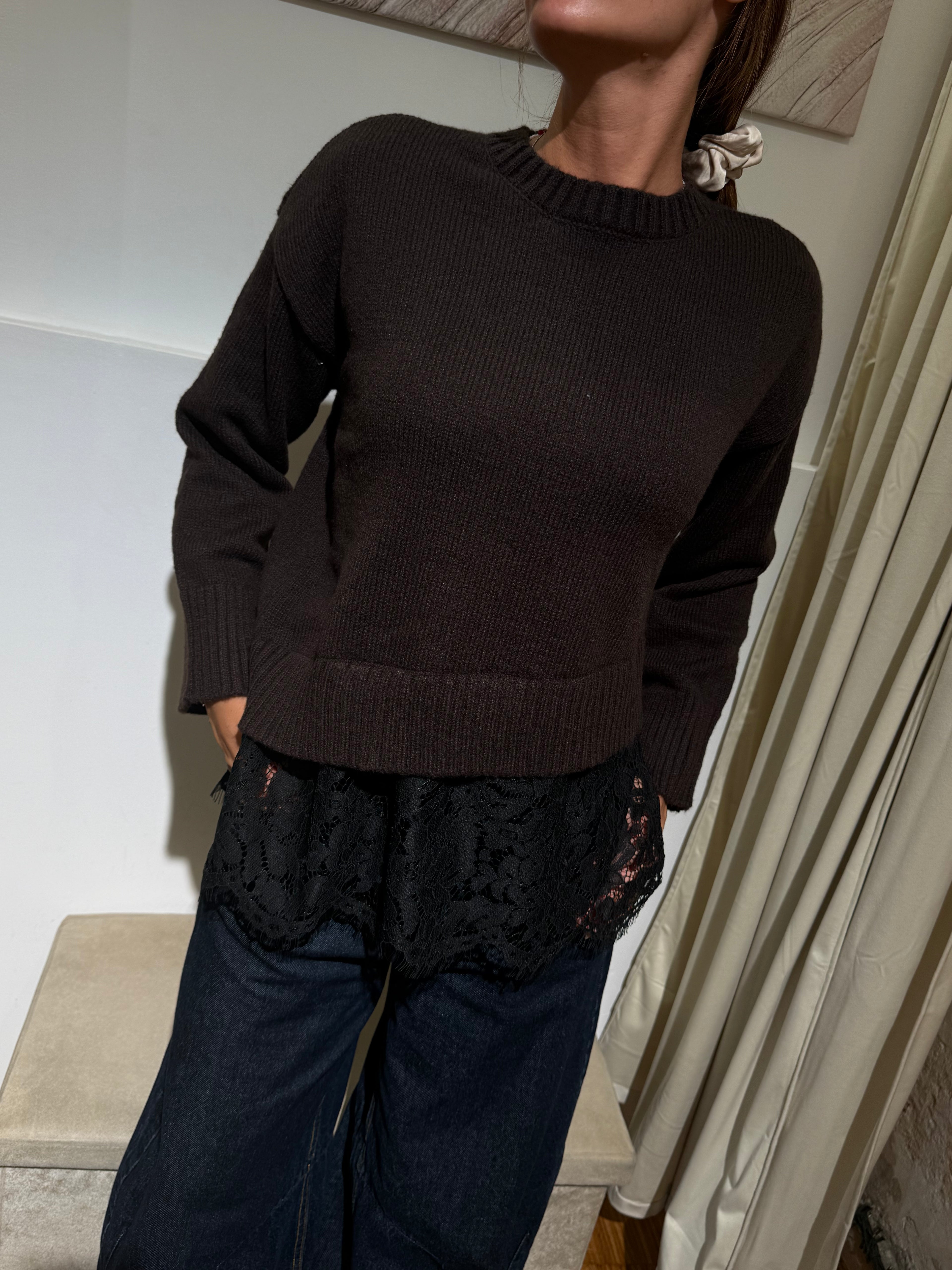 MAGLIONE CON INSERTI IN PIZZO ONLY
