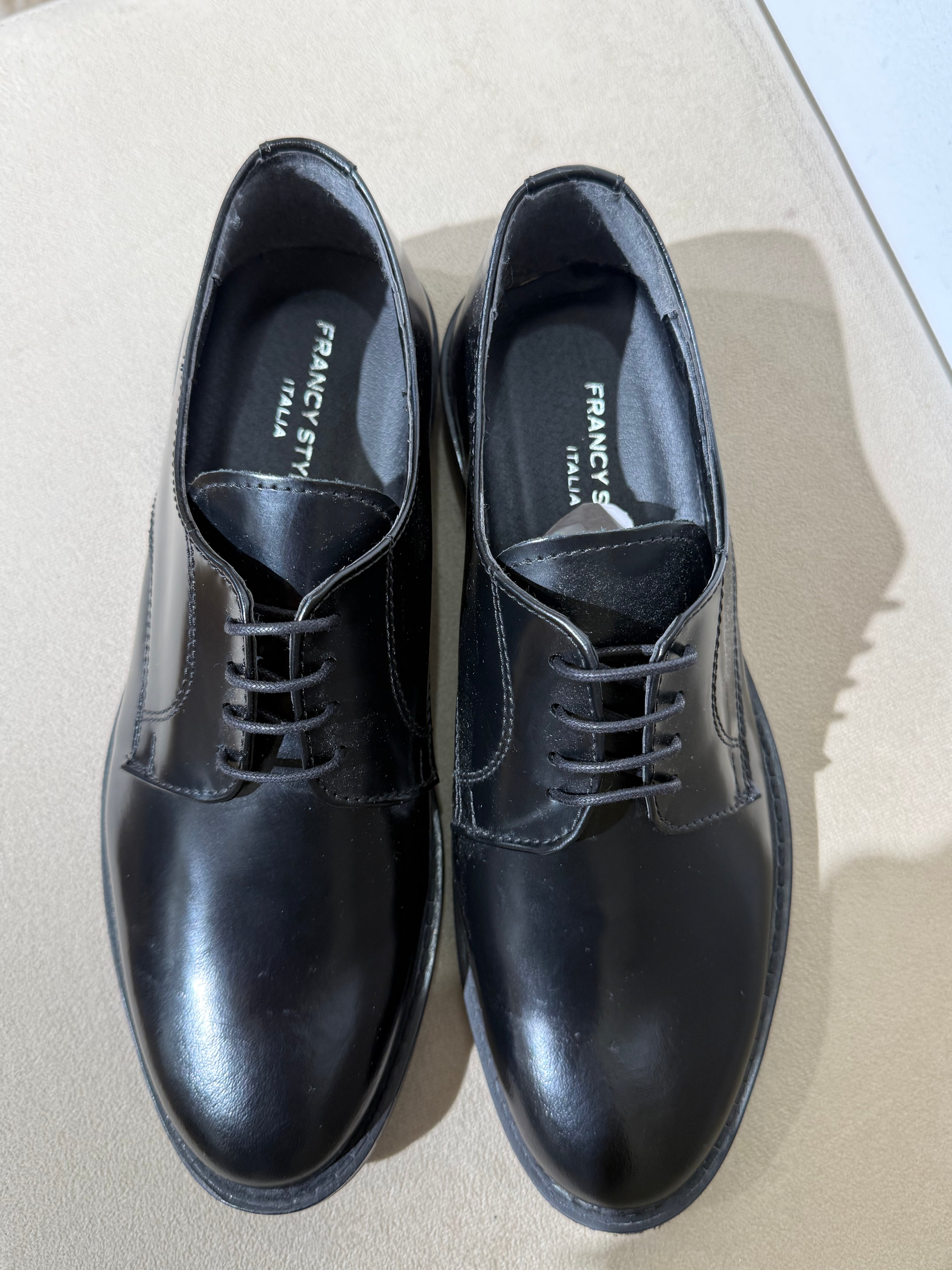 Scarpa in pelle classica stringata uomo