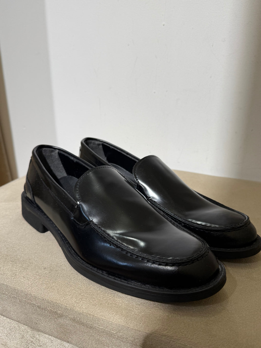 Mocassino nero uomo