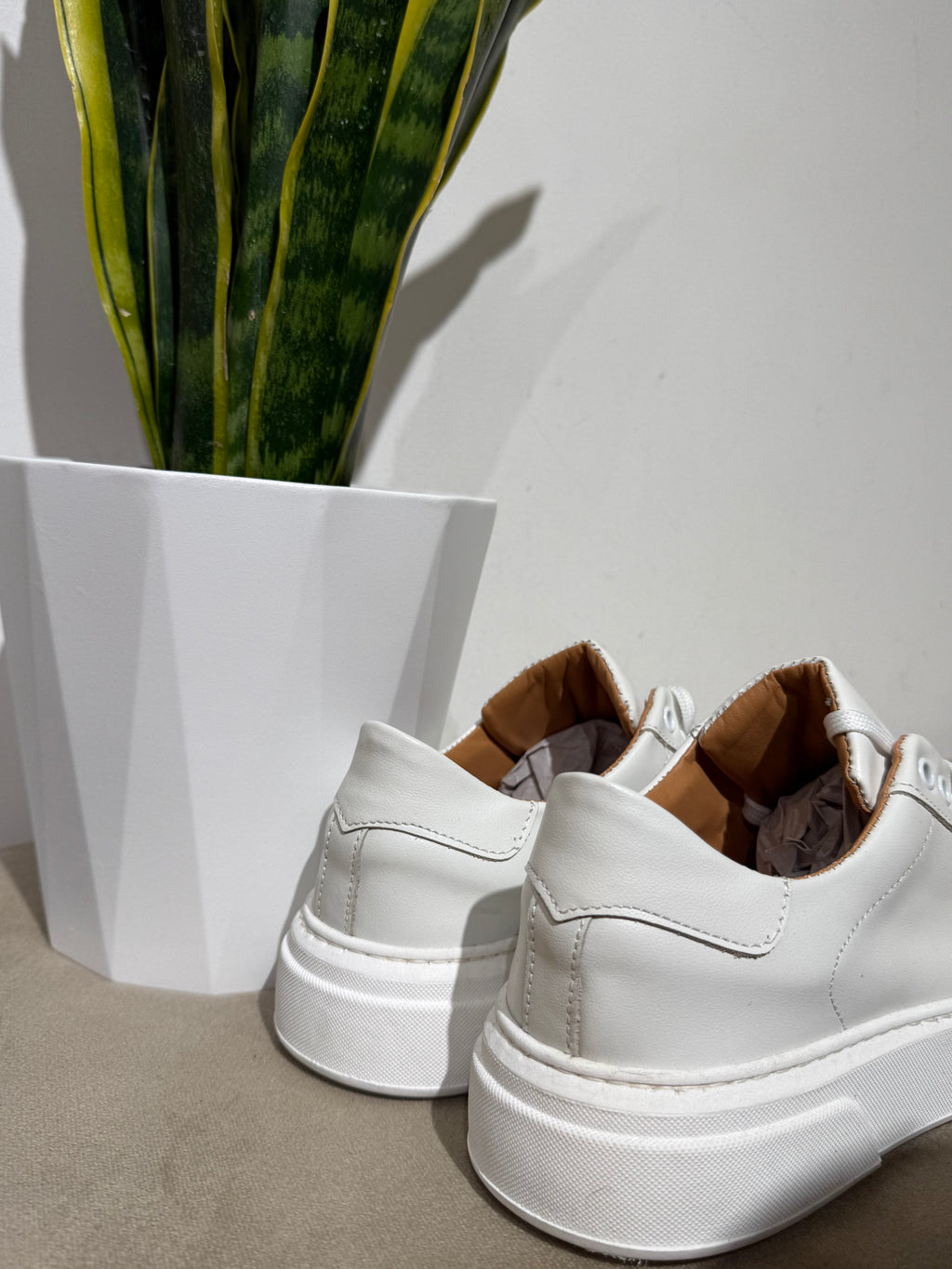 Sneakers bianca pelle uomo